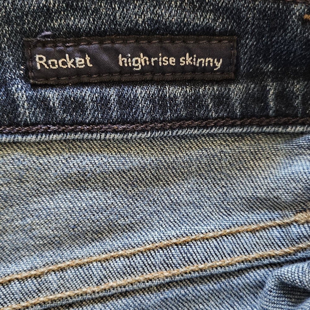 Citizens Of Humanity Distressed Skinny Jeans - Raw Hem Denim - Picture 4 of 9